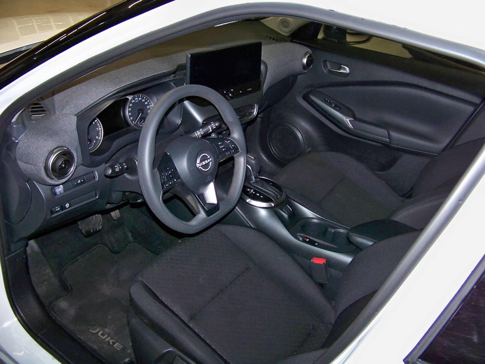 2025 Benzin Otomatik Nissan Juke Beyaz Yüzbaşıoğlu Otomotiv Mam. San ve Tic A.Ş.