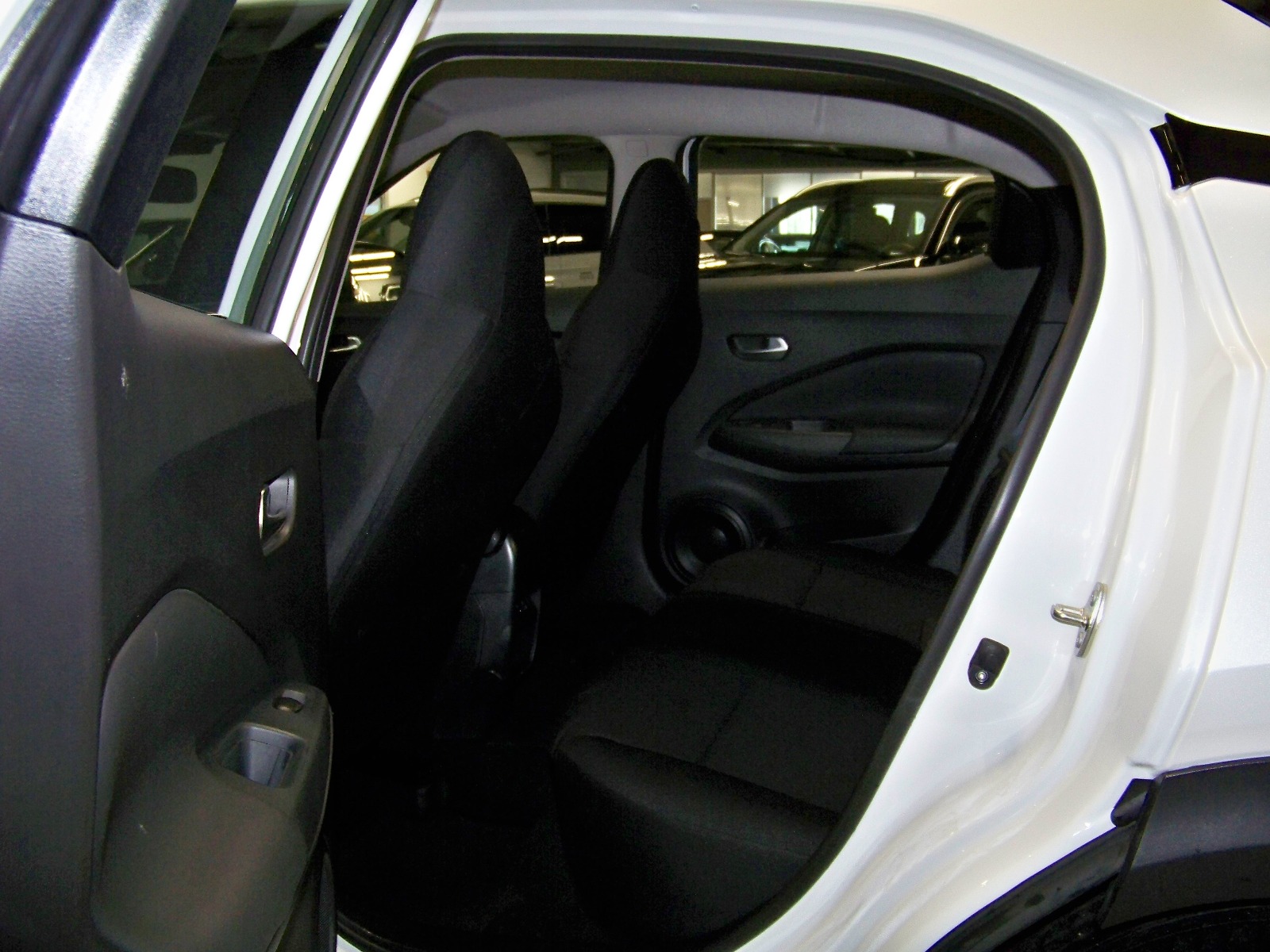 2025 Benzin Otomatik Nissan Juke Beyaz Yüzbaşıoğlu Otomotiv Mam. San ve Tic A.Ş.