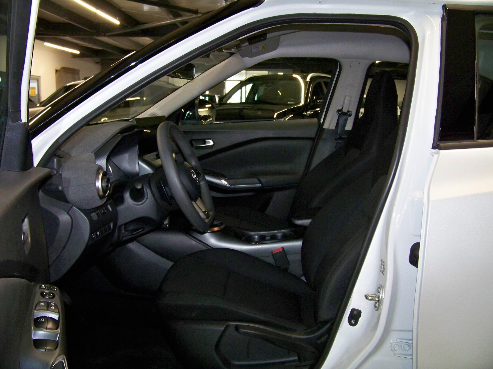 2025 Benzin Otomatik Nissan Juke Beyaz Yüzbaşıoğlu Otomotiv Mam. San ve Tic A.Ş.