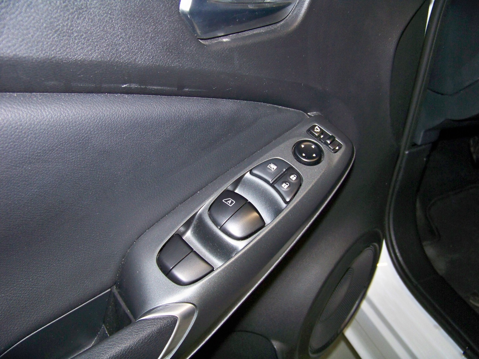 2025 Benzin Otomatik Nissan Juke Beyaz Yüzbaşıoğlu Otomotiv Mam. San ve Tic A.Ş.