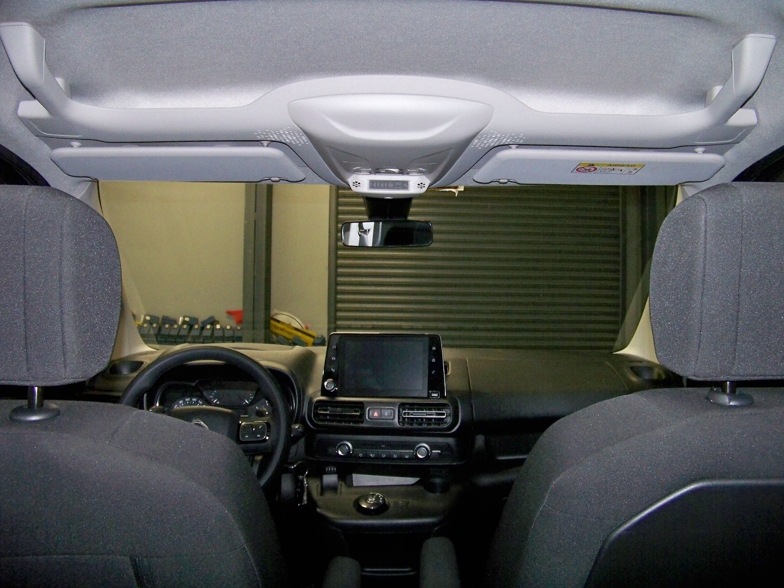 2022 Dizel Otomatik Citroen Berlingo Gri Yüzbaşıoğlu Otomotiv Mam. San ve Tic A.Ş.