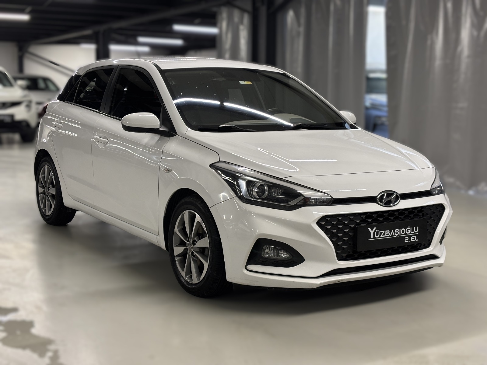2019 Benzin Otomatik Hyundai i20 Beyaz Yüzbaşıoğlu Otomotiv Mam. San ve Tic A.Ş.