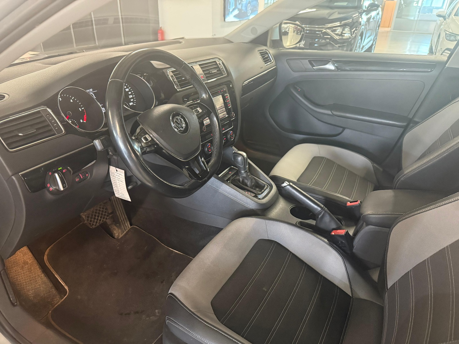 2015 Dizel Otomatik Volkswagen Jetta Gri Yüzbaşıoğlu Otomotiv Mam. San ve Tic A.Ş.