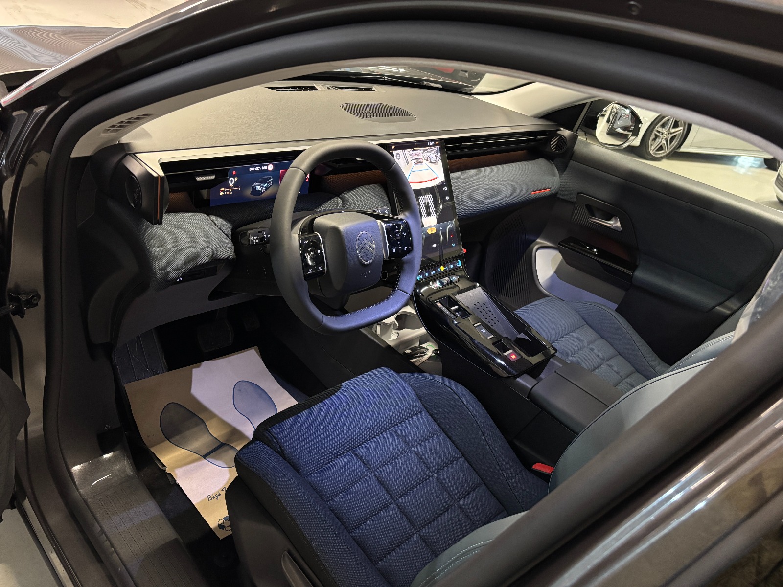 2025 MHEV Otomatik Citroen C5 AirCross Gri Yüzbaşıoğlu Otomotiv Mam. San ve Tic A.Ş.