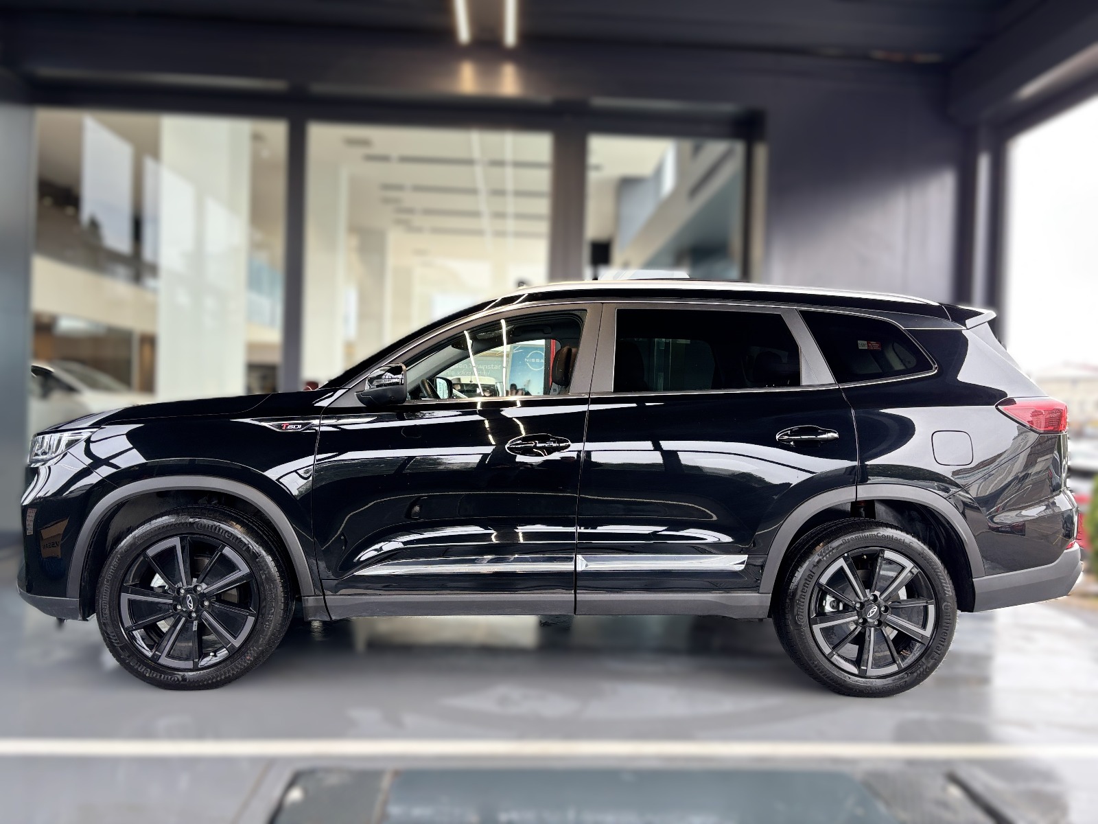 2025 Benzin Otomatik Chery Tiggo8 Pro Max Siyah Yüzbaşıoğlu Otomotiv Mam. San ve Tic A.Ş.