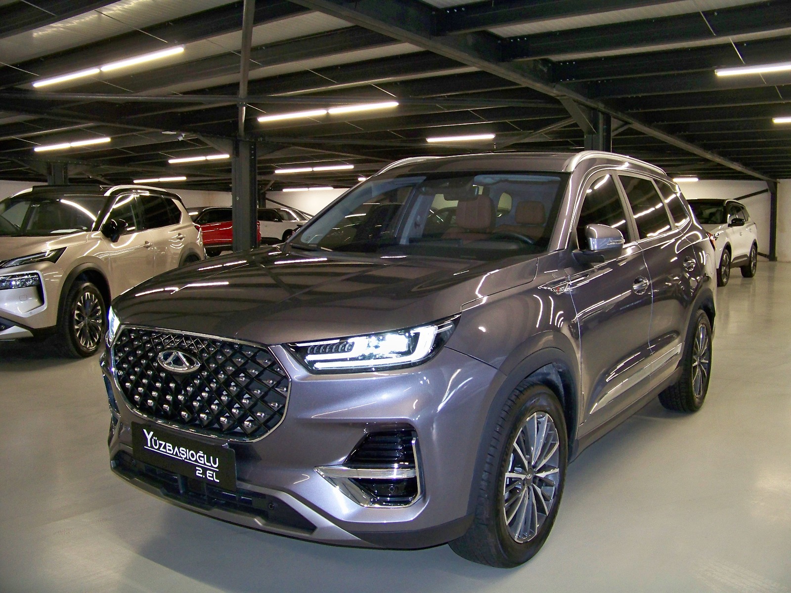 2023 Benzin Otomatik Chery Tiggo 8 Pro Gri Yüzbaşıoğlu Otomotiv Mam. San ve Tic A.Ş.