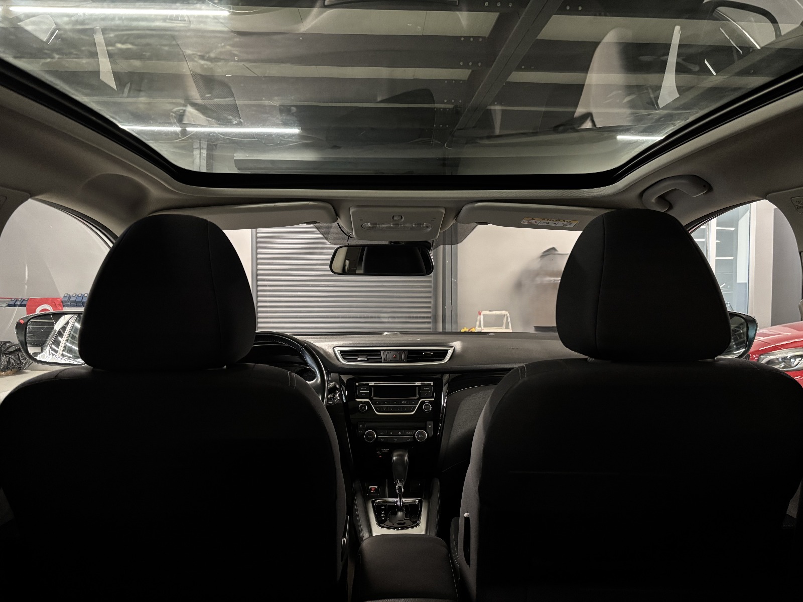 2016 Dizel Otomatik Nissan Qashqai Beyaz Yüzbaşıoğlu Otomotiv Mam. San ve Tic A.Ş.