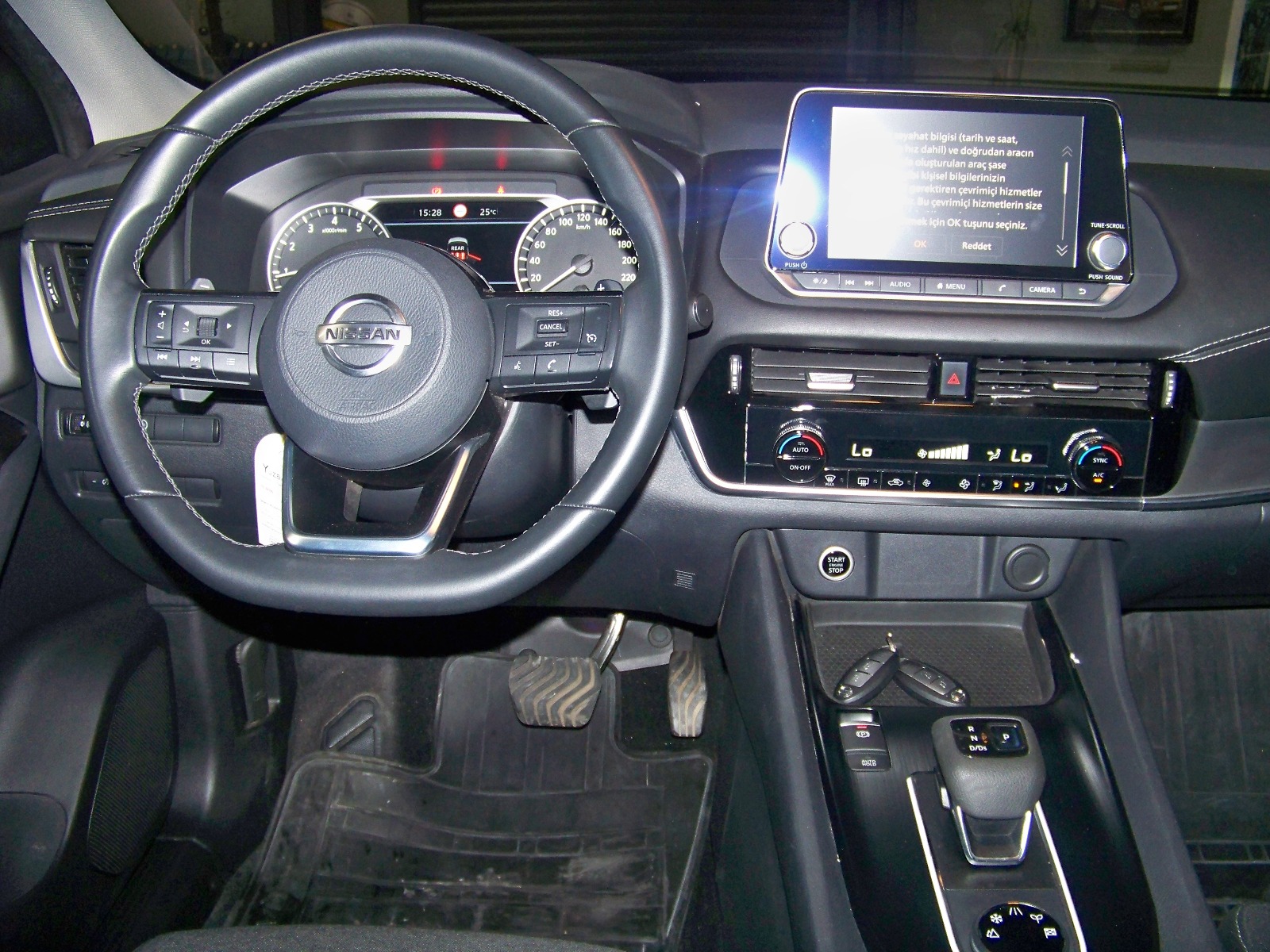2021 Benzin Otomatik Nissan Qashqai Mavi Yüzbaşıoğlu Otomotiv Mam. San ve Tic A.Ş.
