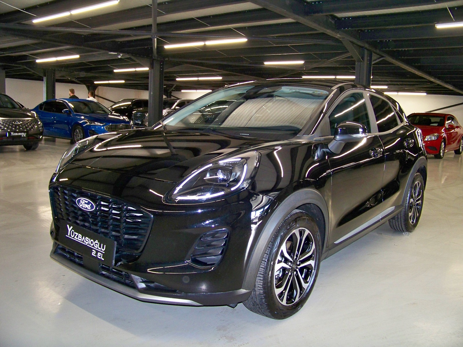 2024 MHEV Otomatik Ford Puma Siyah Yüzbaşıoğlu Otomotiv Mam. San ve Tic A.Ş.