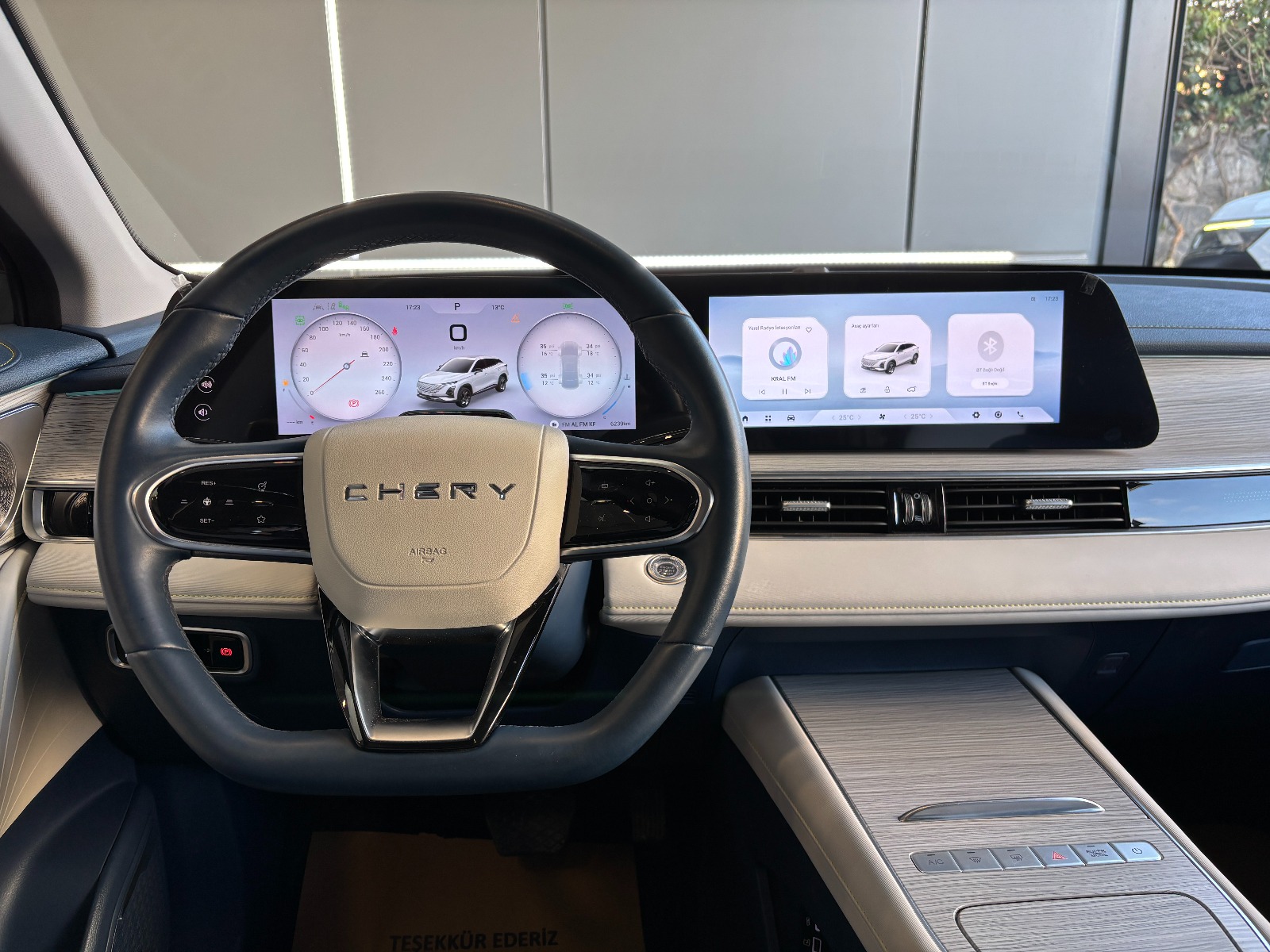 2024 Benzin Otomatik Chery Omoda 5 Pro Gri Yüzbaşıoğlu Otomotiv Mam. San ve Tic A.Ş.