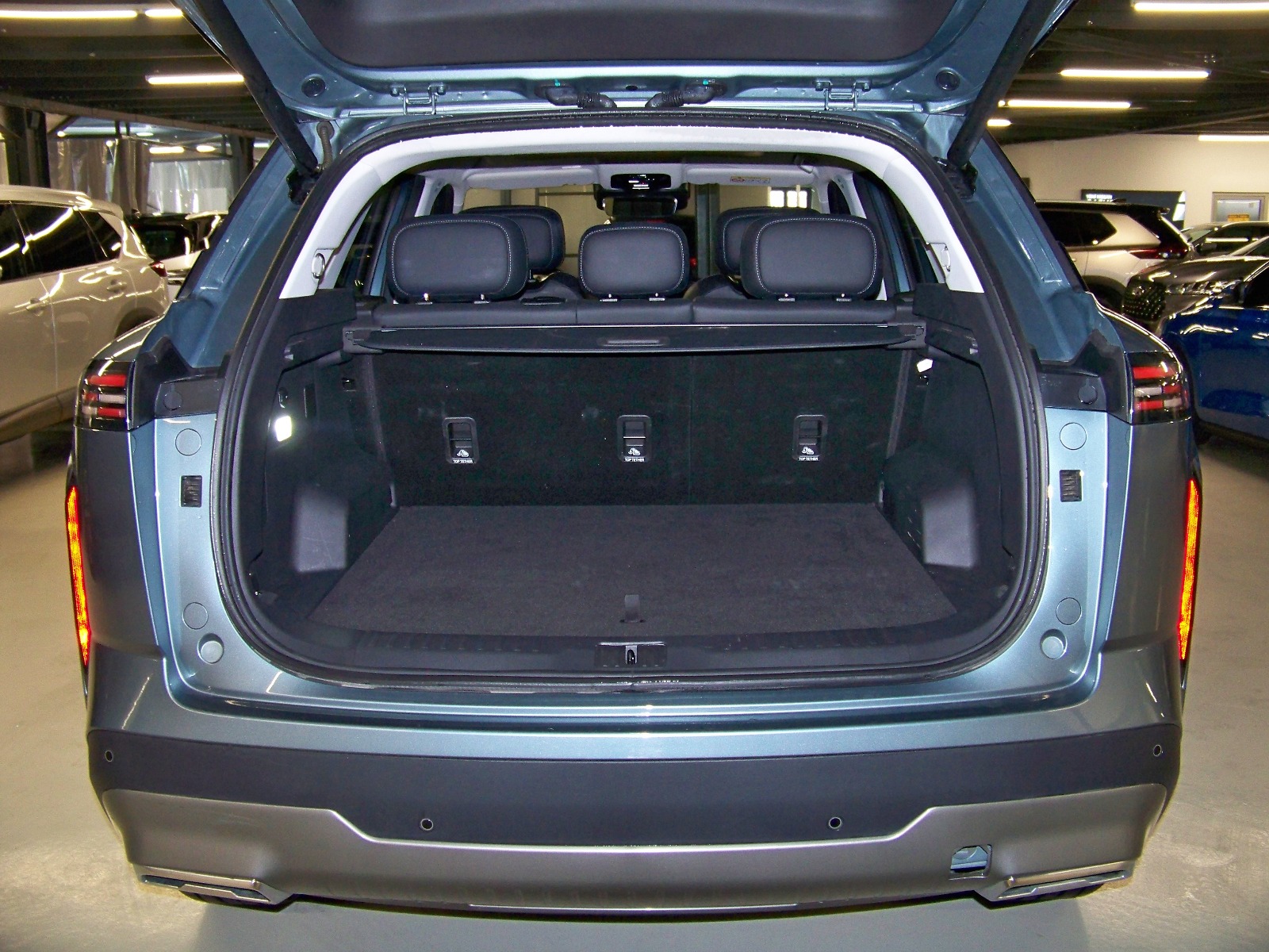 2024 Benzin Otomatik Jaecoo Jaecoo 7 Siyah Yüzbaşıoğlu Otomotiv Mam. San ve Tic A.Ş.