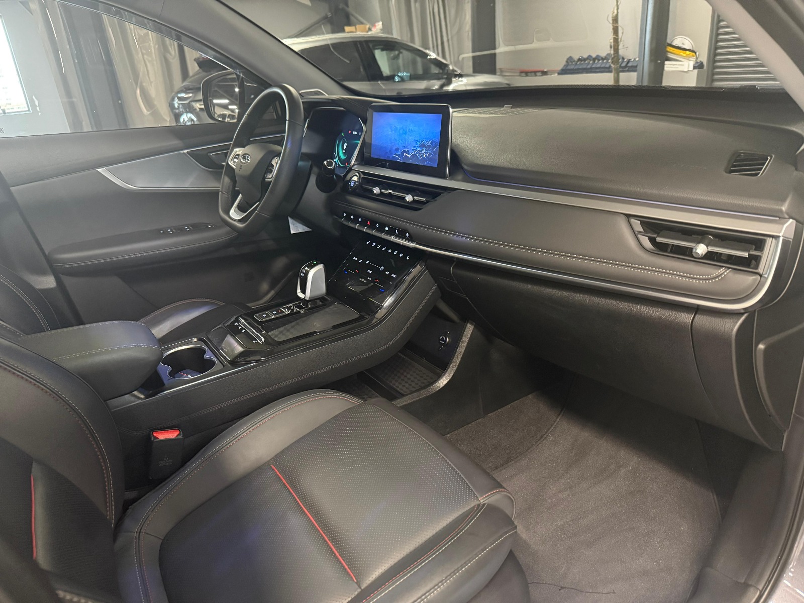 2023 Benzin Otomatik Chery Tiggo 7 Pro Gri Yüzbaşıoğlu Otomotiv Mam. San ve Tic A.Ş.