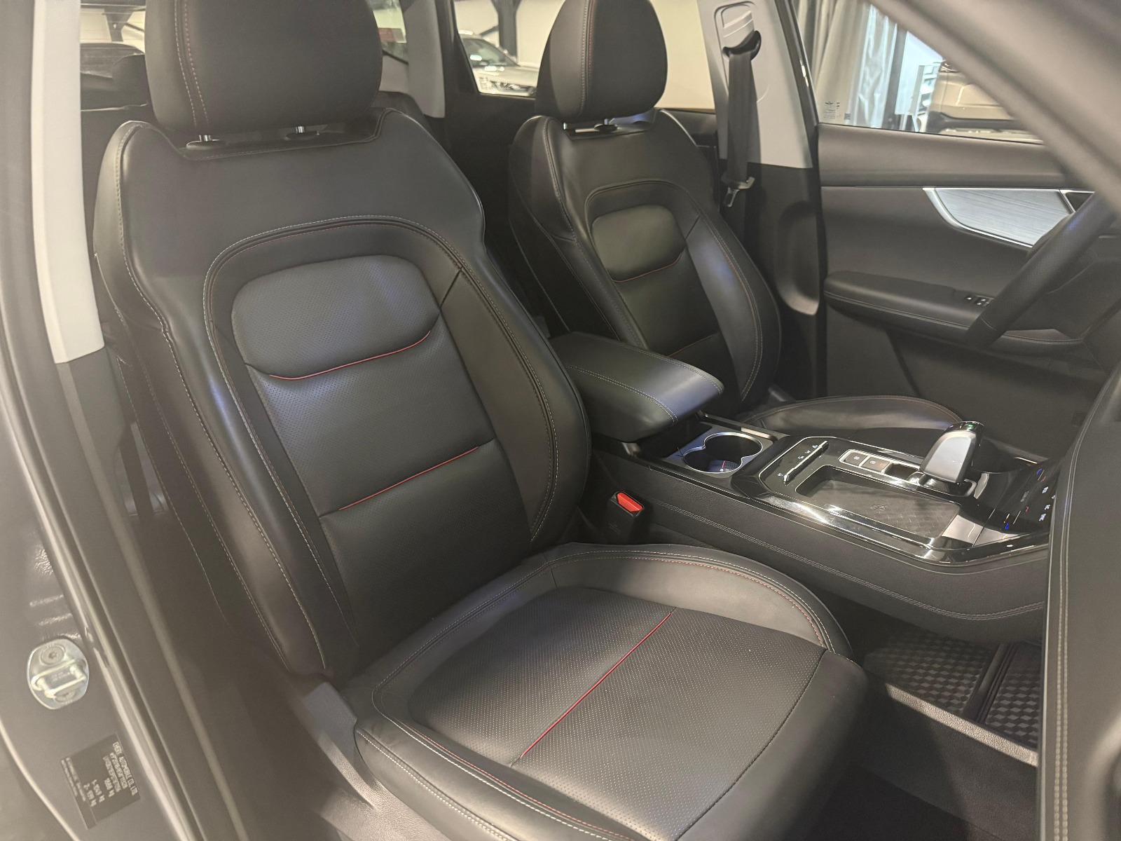 2023 Benzin Otomatik Chery Tiggo 7 Pro Gri Yüzbaşıoğlu Otomotiv Mam. San ve Tic A.Ş.