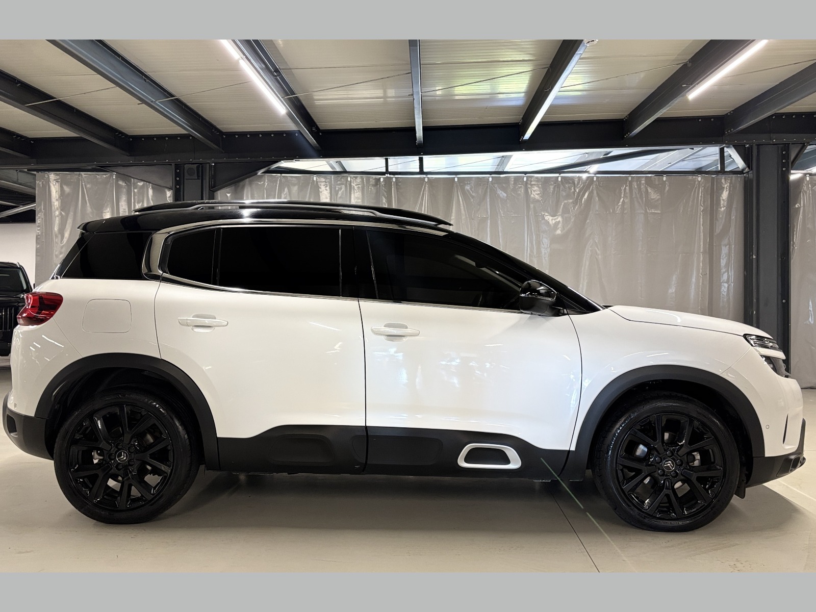 2022 Benzin Otomatik Citroen C5 AirCross Beyaz Yüzbaşıoğlu Otomotiv Mam. San ve Tic A.Ş.