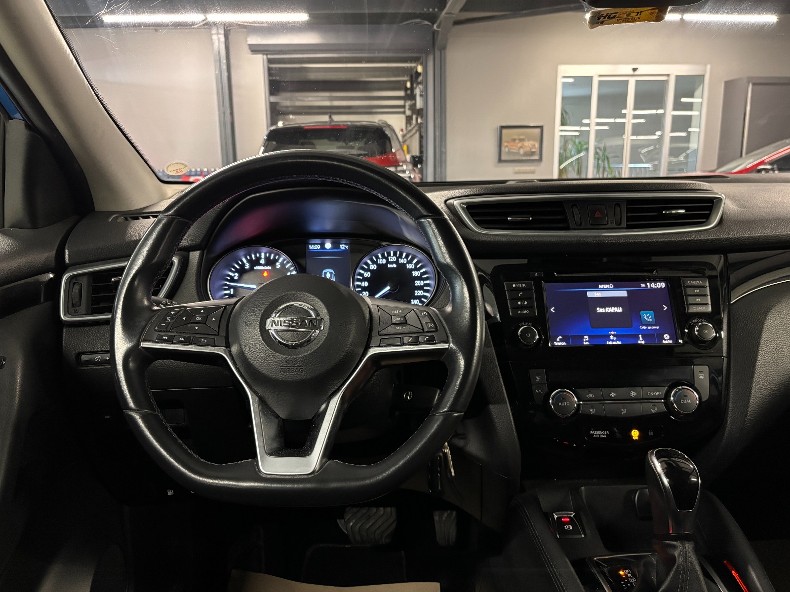 2020 Benzin Otomatik Nissan Qashqai Mavi Yüzbaşıoğlu Otomotiv Mam. San ve Tic A.Ş.