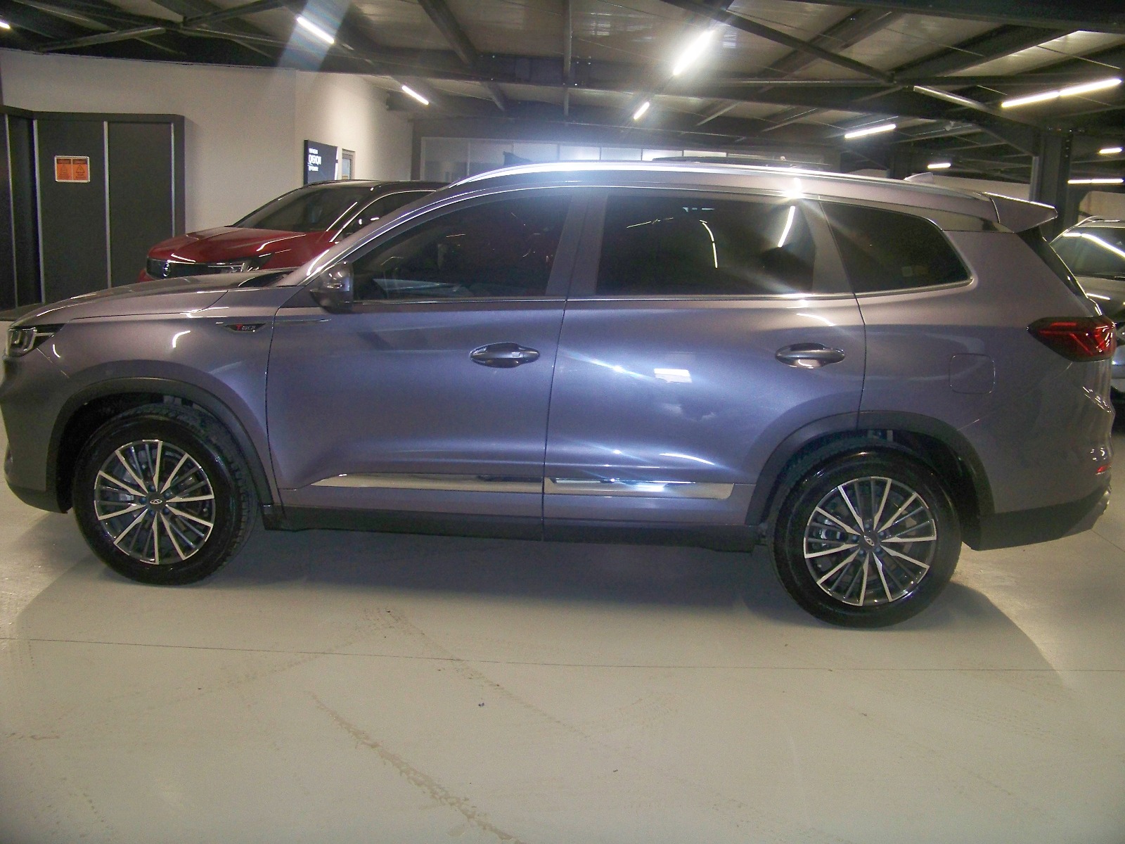 2023 Benzin Otomatik Chery Tiggo 8 Pro Gri Yüzbaşıoğlu Otomotiv Mam. San ve Tic A.Ş.