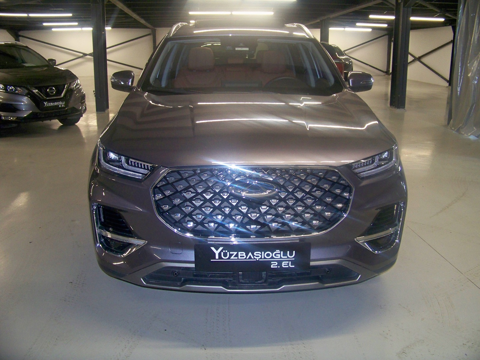 2023 Benzin Otomatik Chery Tiggo 8 Pro Gri Yüzbaşıoğlu Otomotiv Mam. San ve Tic A.Ş.