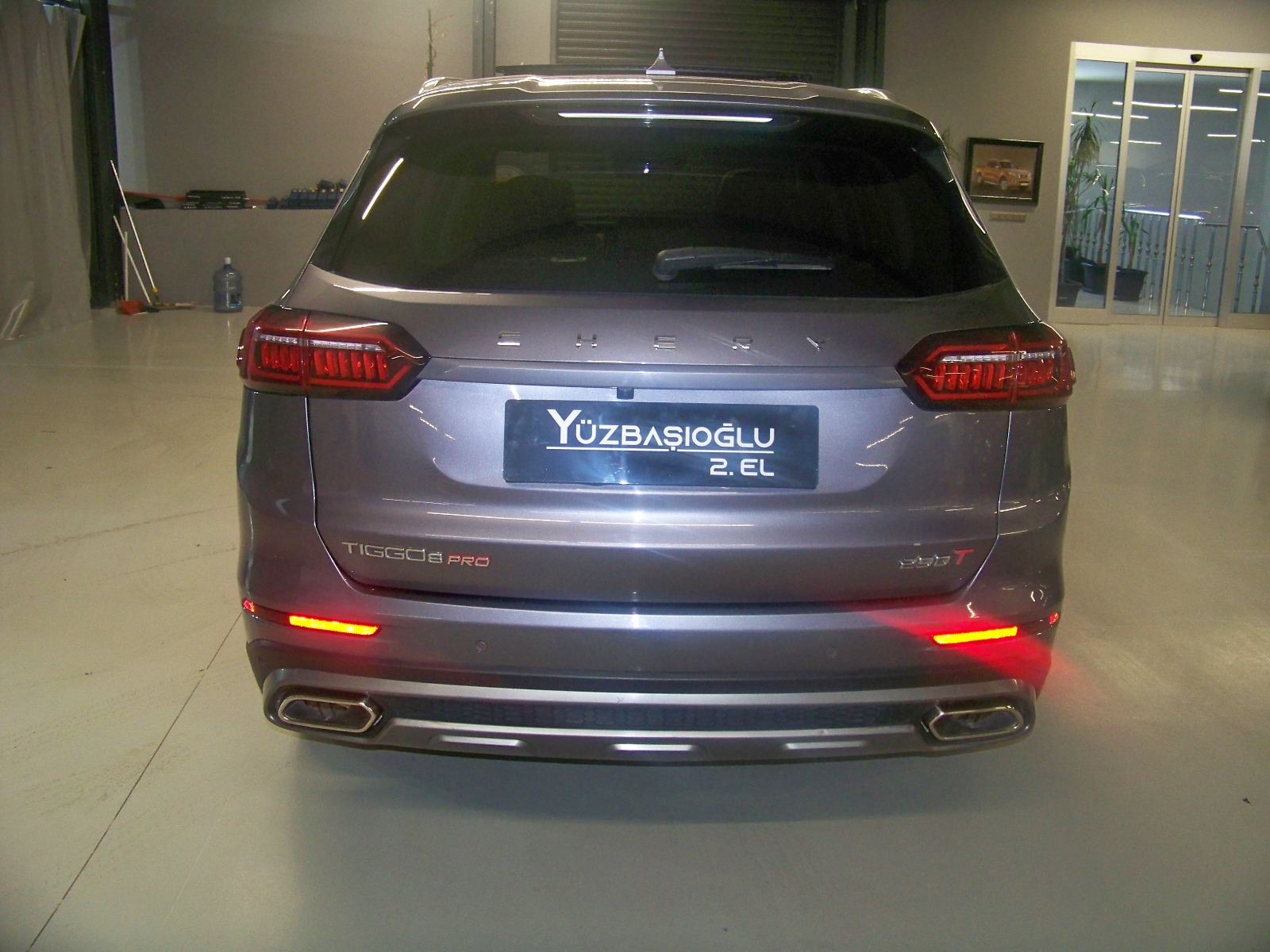 2023 Benzin Otomatik Chery Tiggo 8 Pro Gri Yüzbaşıoğlu Otomotiv Mam. San ve Tic A.Ş.