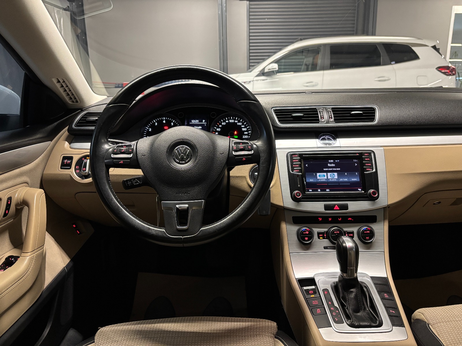 2016 Benzin Otomatik Volkswagen VW CC Beyaz Yüzbaşıoğlu Otomotiv Mam. San ve Tic A.Ş.