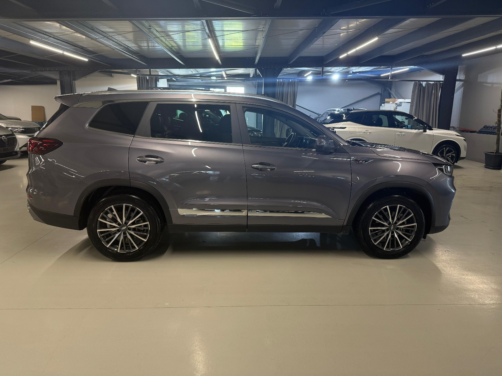 2023 Benzin Otomatik Chery Tiggo 8 Pro Gri Yüzbaşıoğlu Otomotiv Mam. San ve Tic A.Ş.