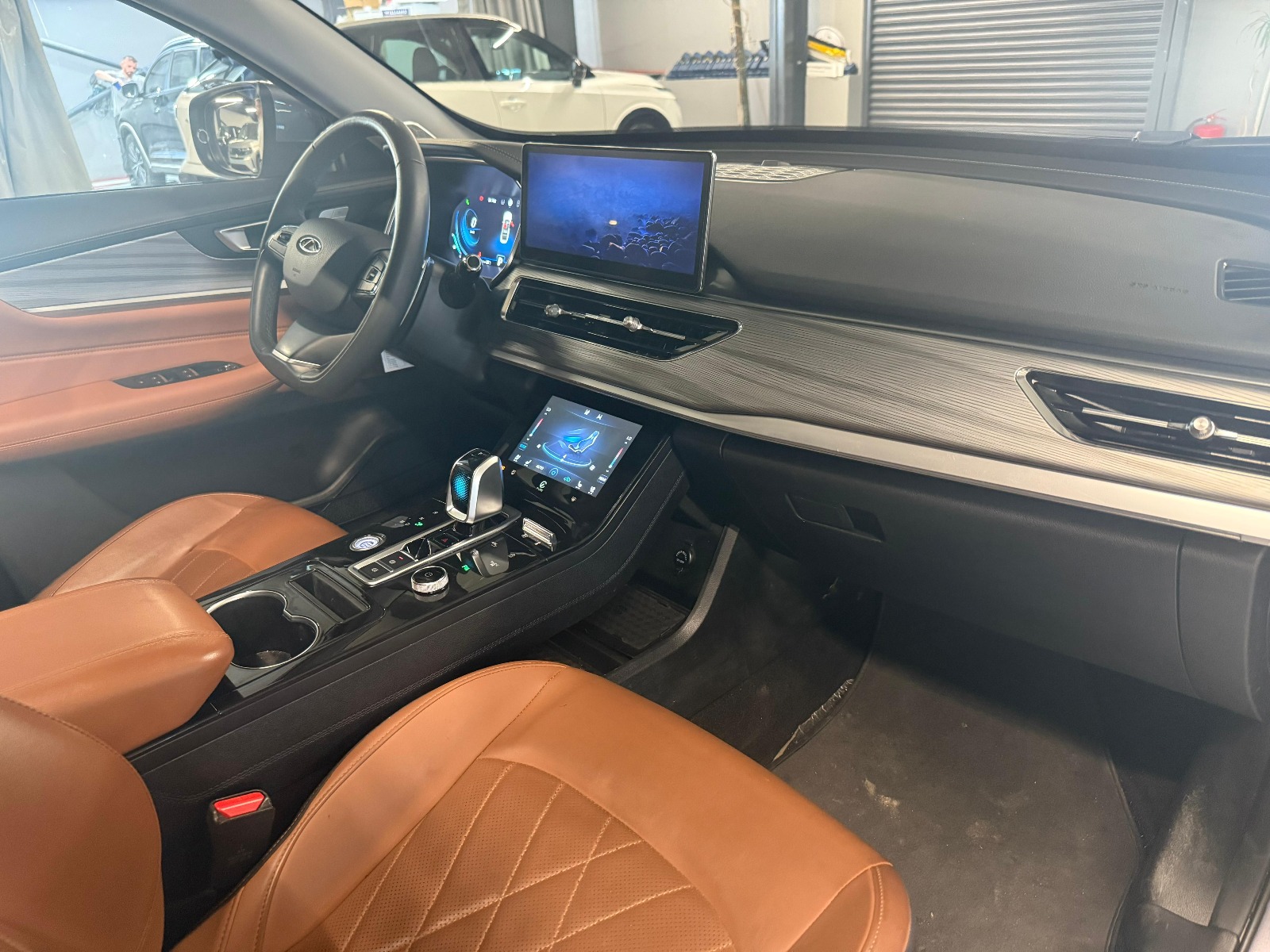 2023 Benzin Otomatik Chery Tiggo 8 Pro Gri Yüzbaşıoğlu Otomotiv Mam. San ve Tic A.Ş.