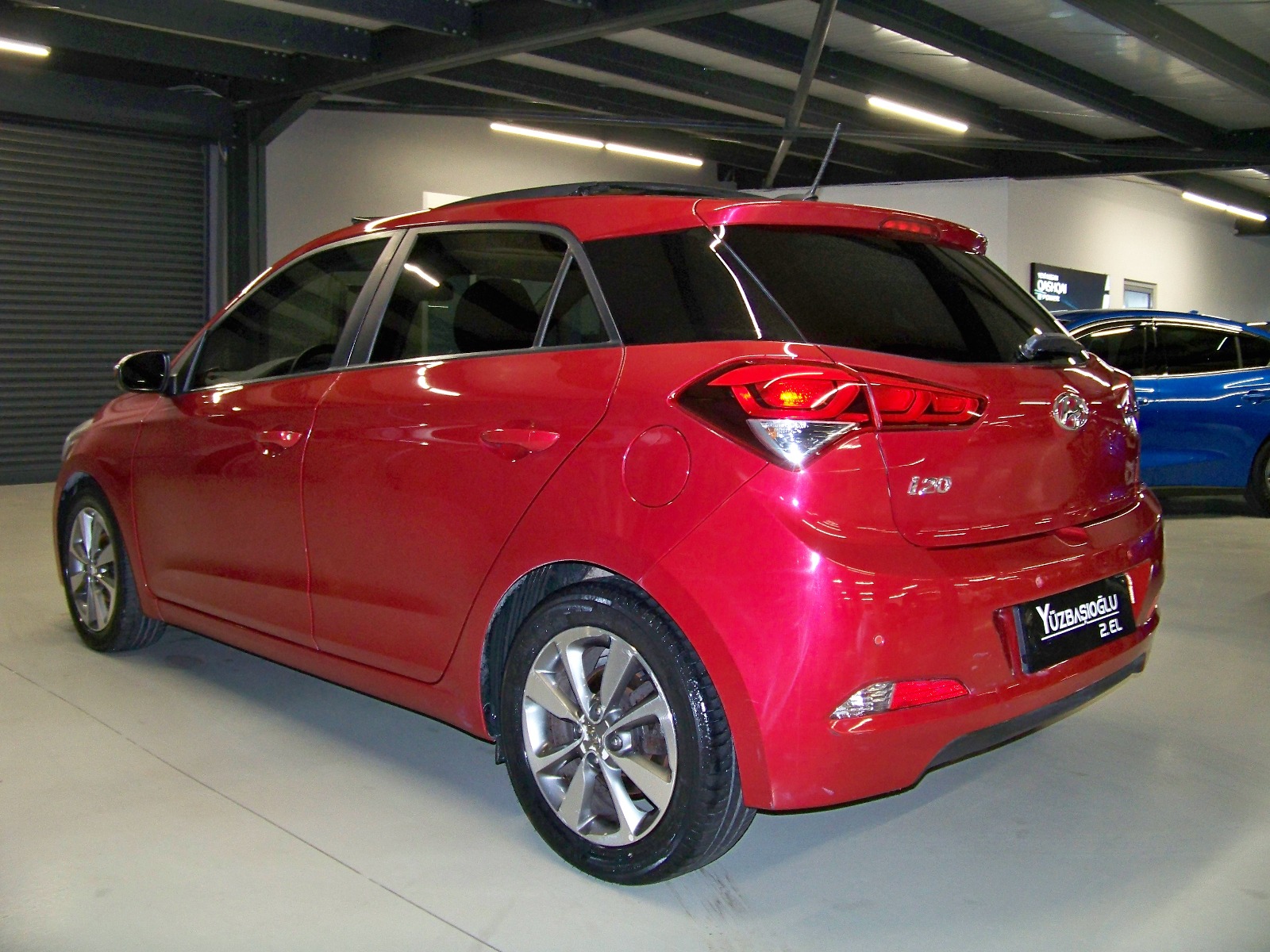 2016 Benzin Manuel Hyundai i20 Kırmızı Yüzbaşıoğlu Otomotiv Mam. San ve Tic A.Ş.