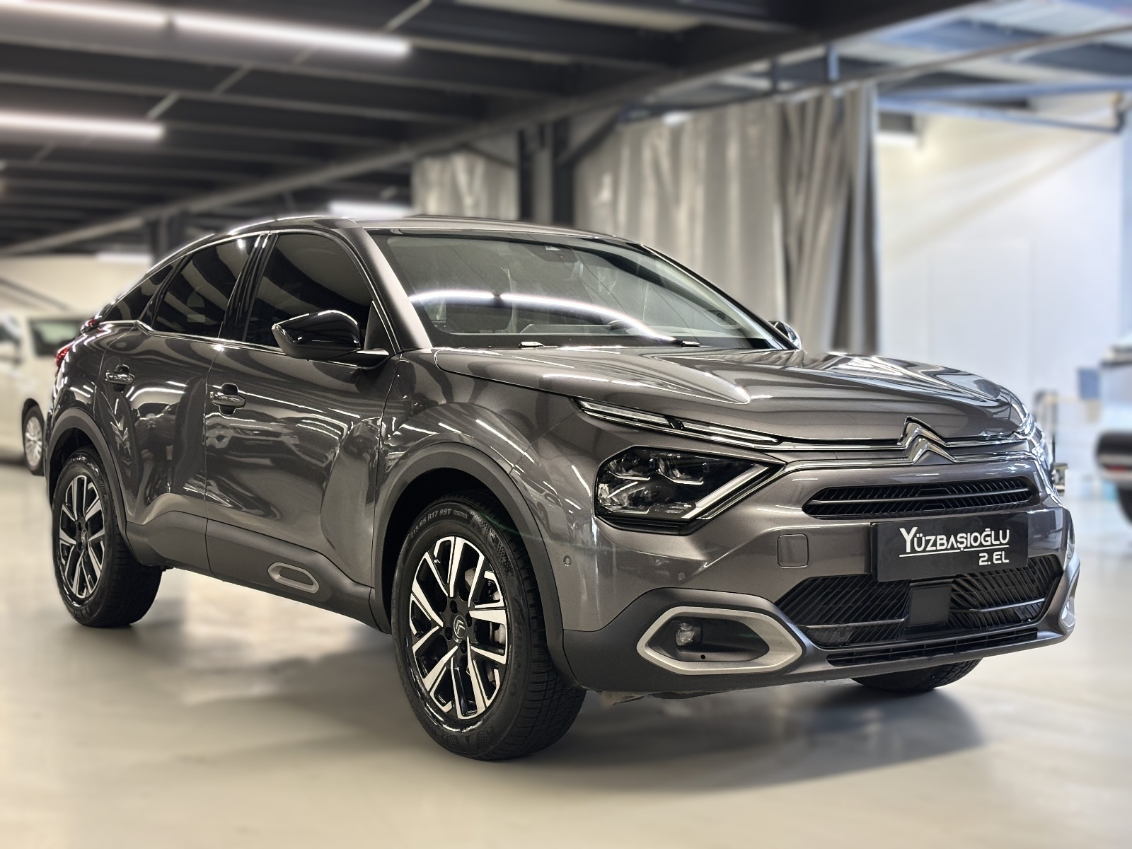 2022 Benzin Otomatik Citroen C4 Gri Yüzbaşıoğlu Otomotiv Mam. San ve Tic A.Ş.