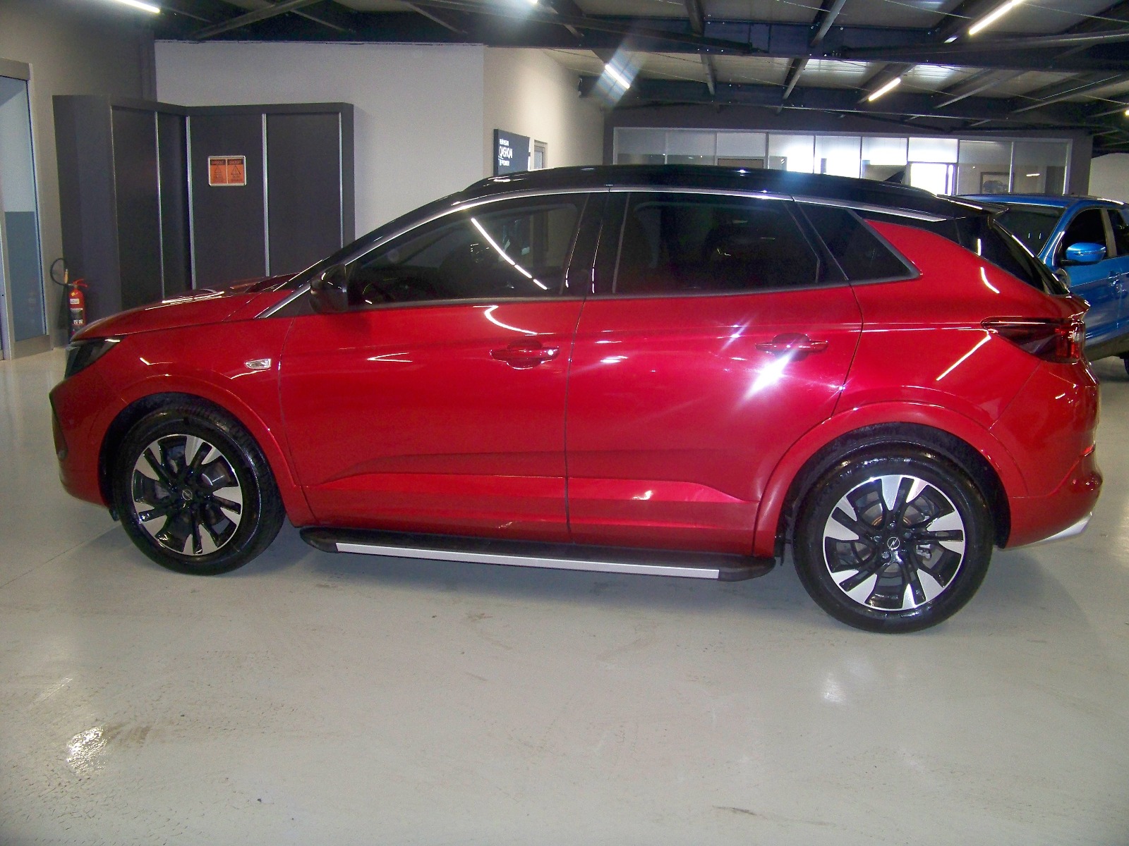 2023 Dizel Otomatik Opel Grandland Kırmızı Yüzbaşıoğlu Otomotiv Mam. San ve Tic A.Ş.