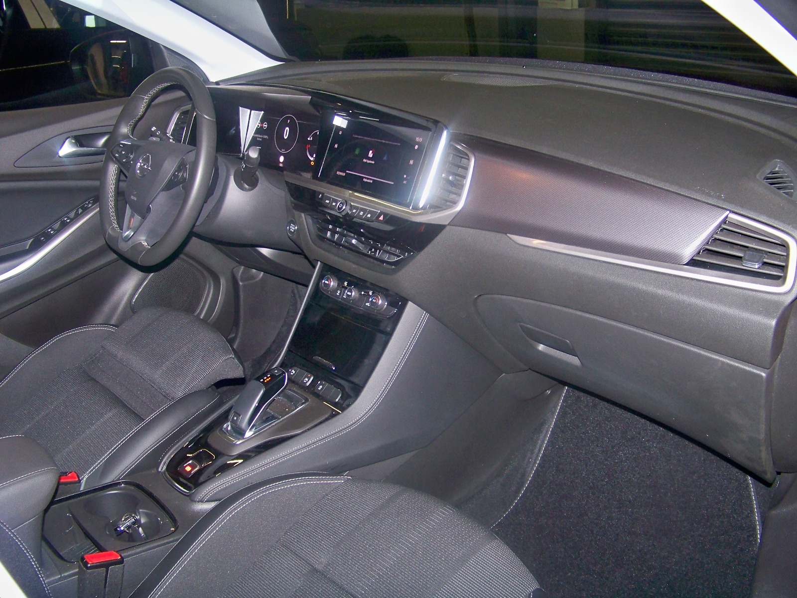 2023 Dizel Otomatik Opel Grandland Kırmızı Yüzbaşıoğlu Otomotiv Mam. San ve Tic A.Ş.