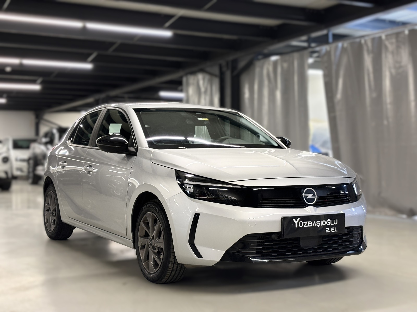 2025 Benzin Otomatik Opel Corsa Gri Yüzbaşıoğlu Otomotiv Mam. San ve Tic A.Ş.