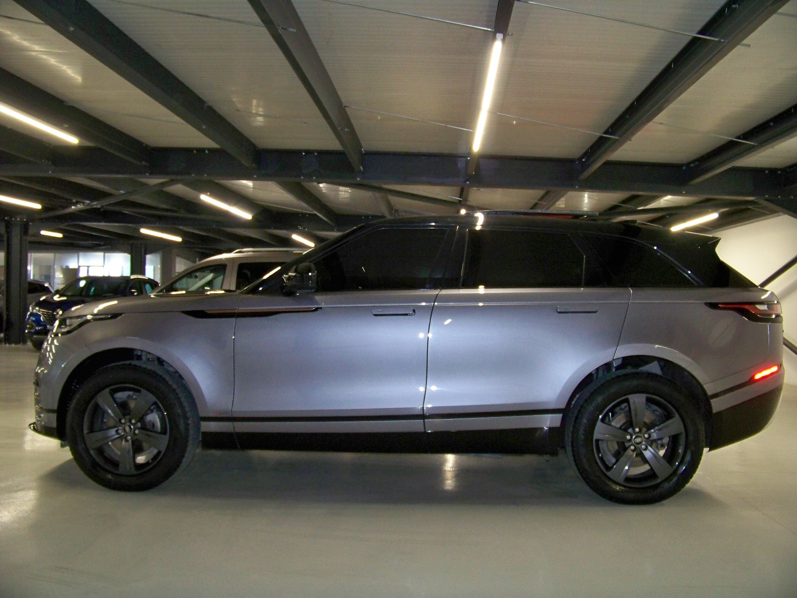 2020 Dizel Otomatik Land Rover Range Rover Velar Gri Yüzbaşıoğlu Otomotiv Mam. San ve Tic A.Ş.