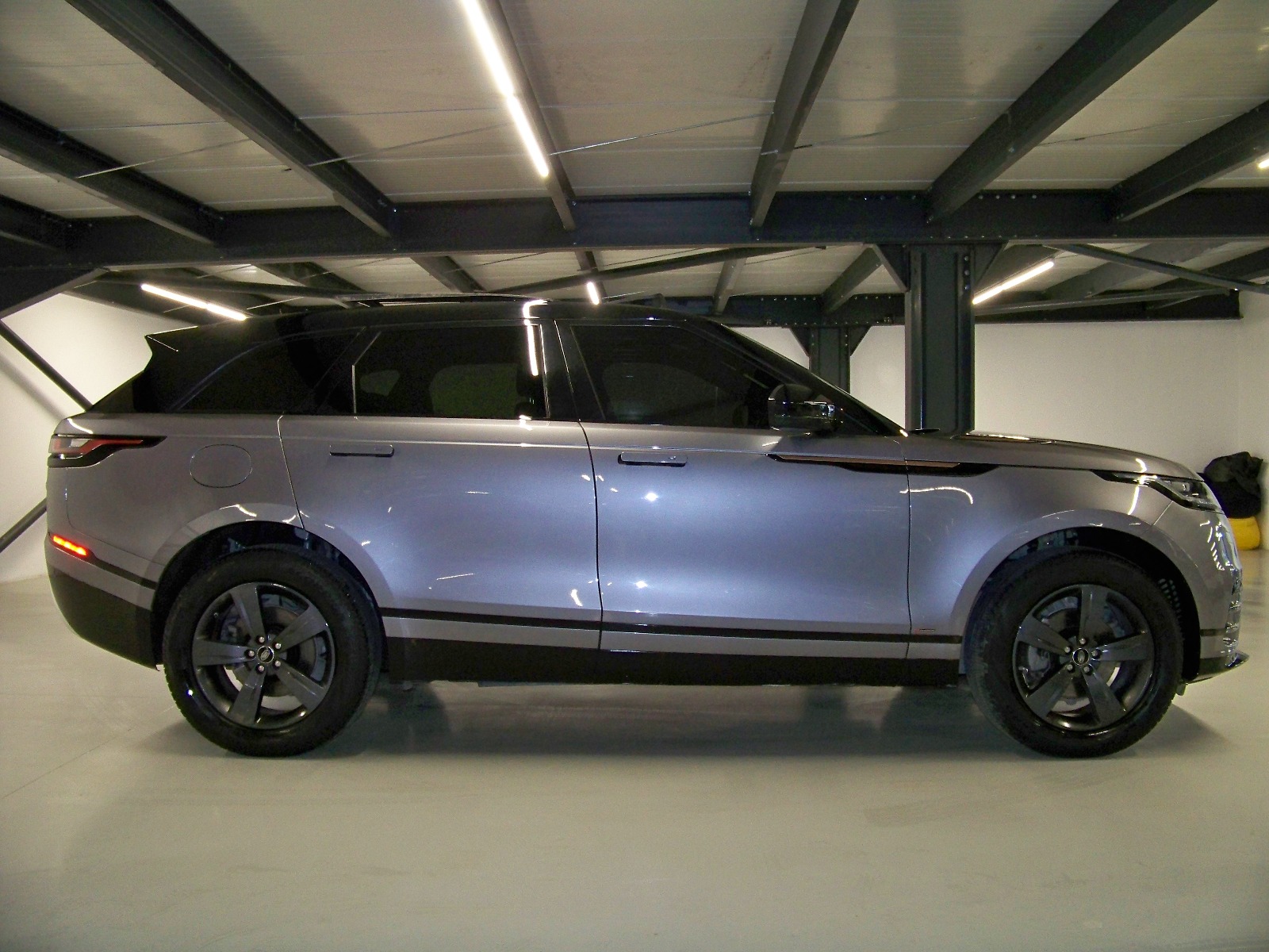 2020 Dizel Otomatik Land Rover Range Rover Velar Gri Yüzbaşıoğlu Otomotiv Mam. San ve Tic A.Ş.