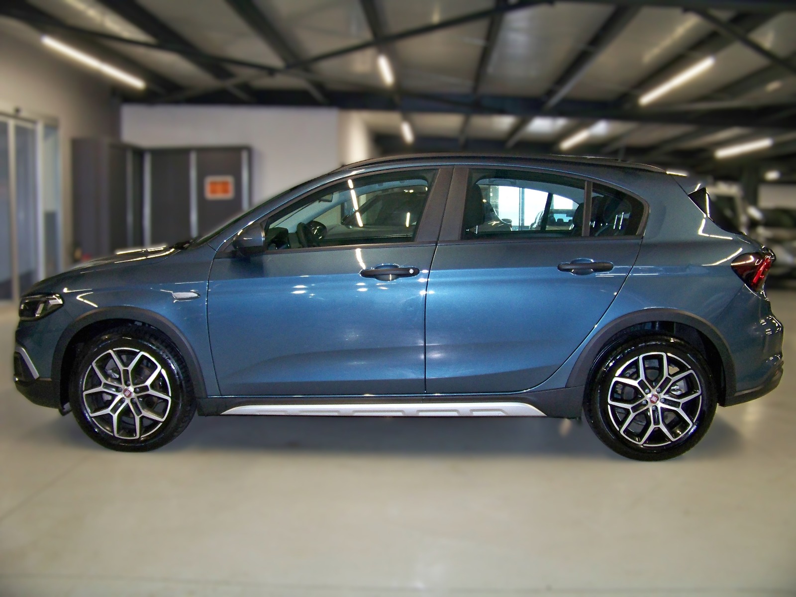 2025 Dizel Otomatik Fiat Egea Mavi Yüzbaşıoğlu Otomotiv Mam. San ve Tic A.Ş.