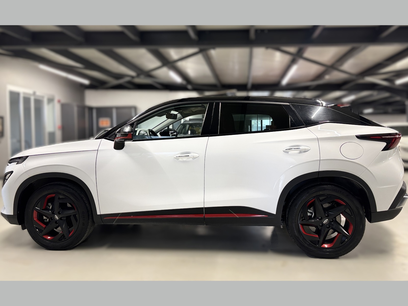 2023 Benzin Otomatik Chery Omoda 5 Beyaz Yüzbaşıoğlu Otomotiv Mam. San ve Tic A.Ş.