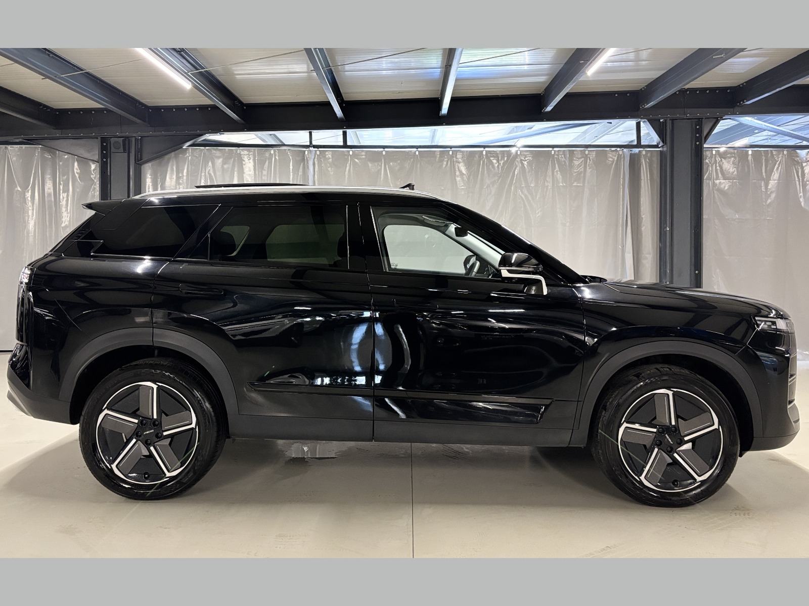 2025 Benzin Otomatik Jaecoo J7 Siyah Yüzbaşıoğlu Otomotiv Mam. San ve Tic A.Ş.