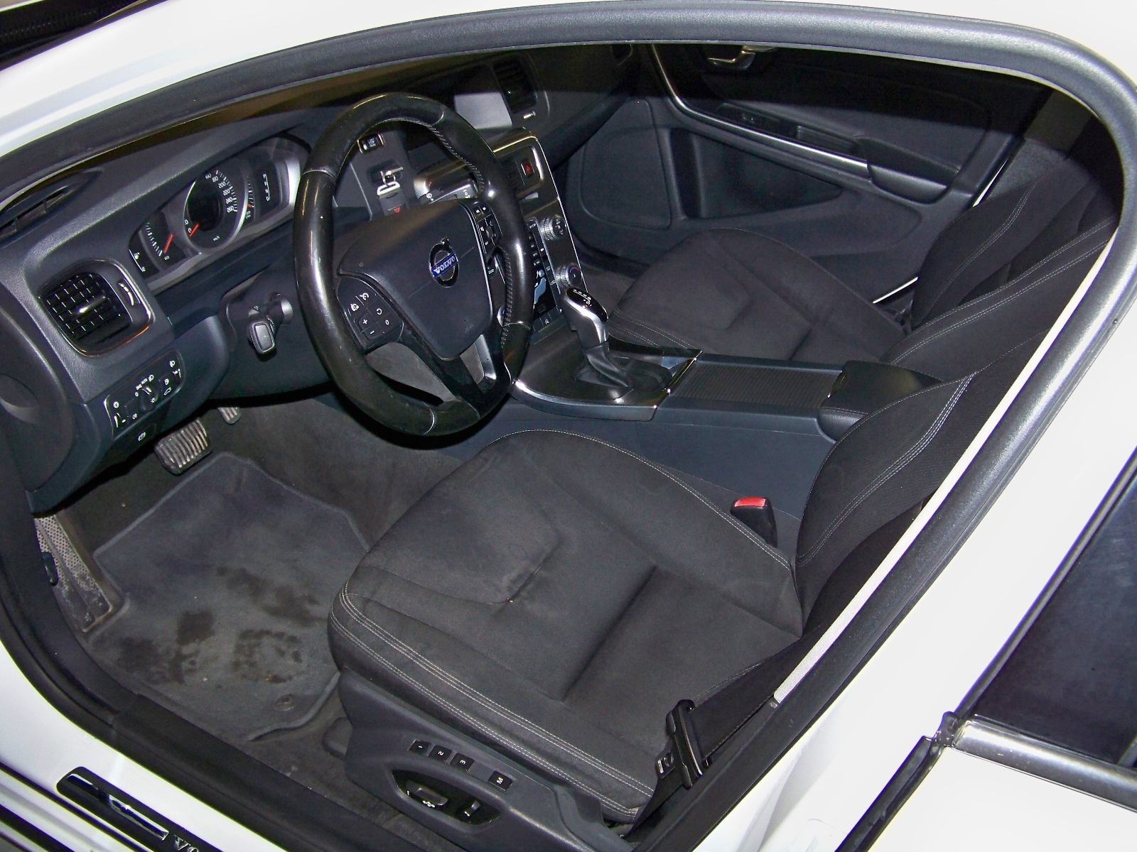 2015 Dizel Otomatik Volvo S60 Beyaz Yüzbaşıoğlu Otomotiv Mam. San ve Tic A.Ş.