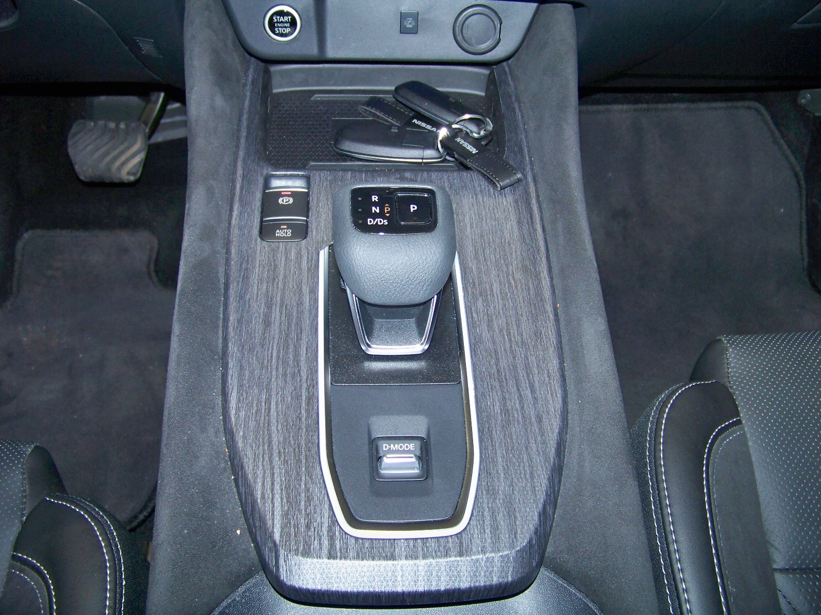 2024 MHEV Otomatik Nissan Qashqai Gri Yüzbaşıoğlu Otomotiv Mam. San ve Tic A.Ş.
