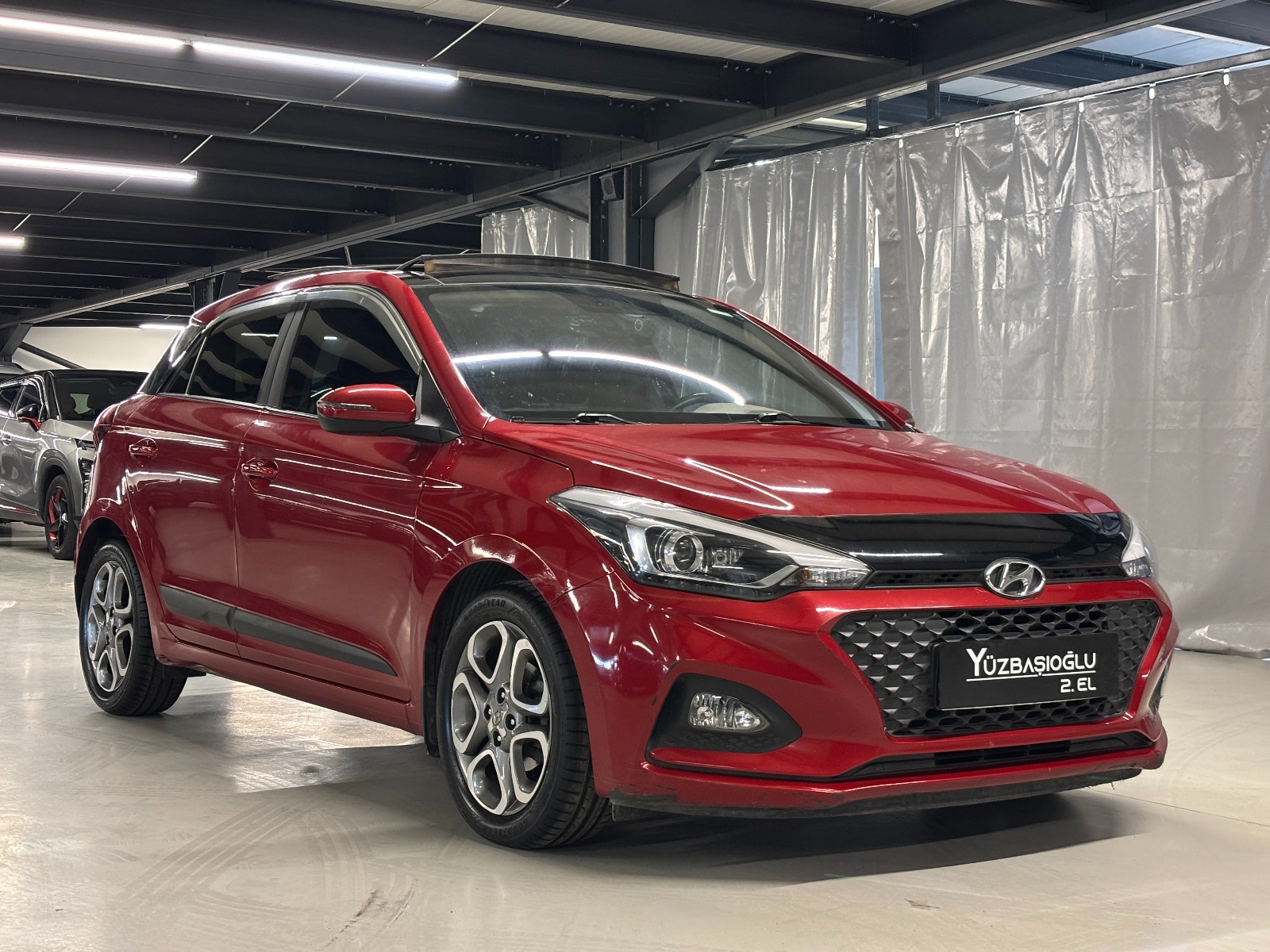 2020 Benzin Otomatik Hyundai i20 Kırmızı Yüzbaşıoğlu Otomotiv Mam. San ve Tic A.Ş.