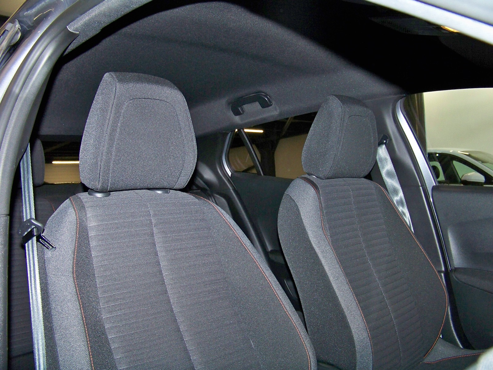 2022 Benzin Otomatik Peugeot 2008 Gri Yüzbaşıoğlu Otomotiv Mam. San ve Tic A.Ş.