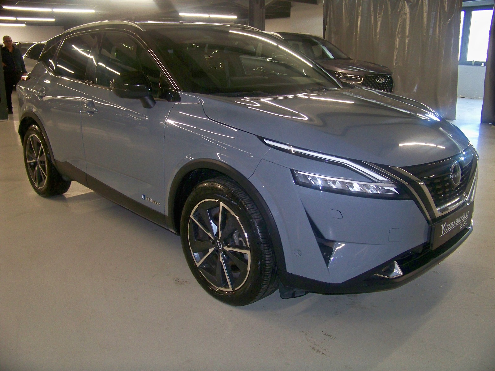 2023 Hybrid Otomatik Nissan Qashqai Gri Yüzbaşıoğlu Otomotiv Mam. San ve Tic A.Ş.
