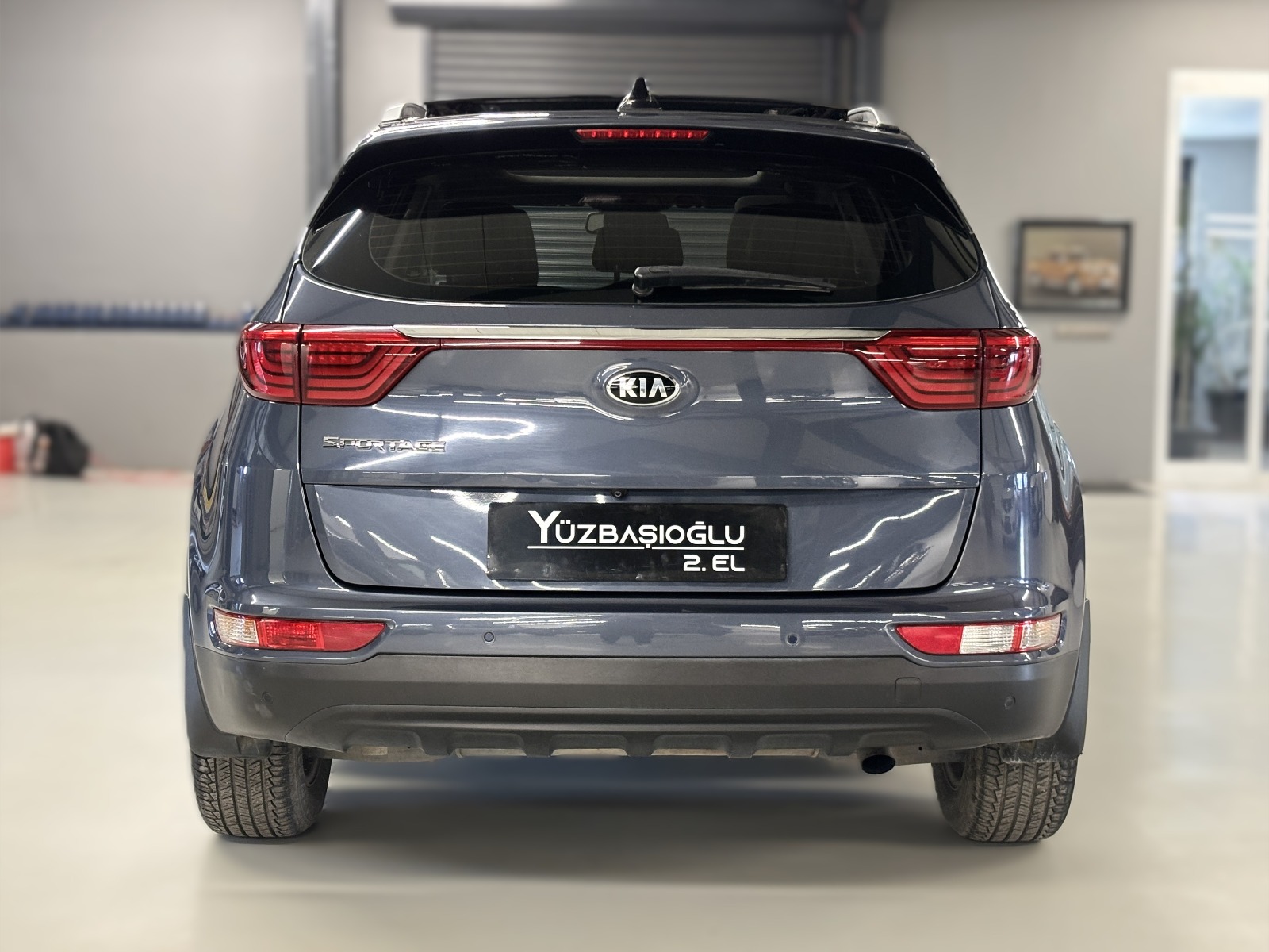2016 Benzin Otomatik Kia Sportage Mavi Yüzbaşıoğlu Otomotiv Mam. San ve Tic A.Ş.