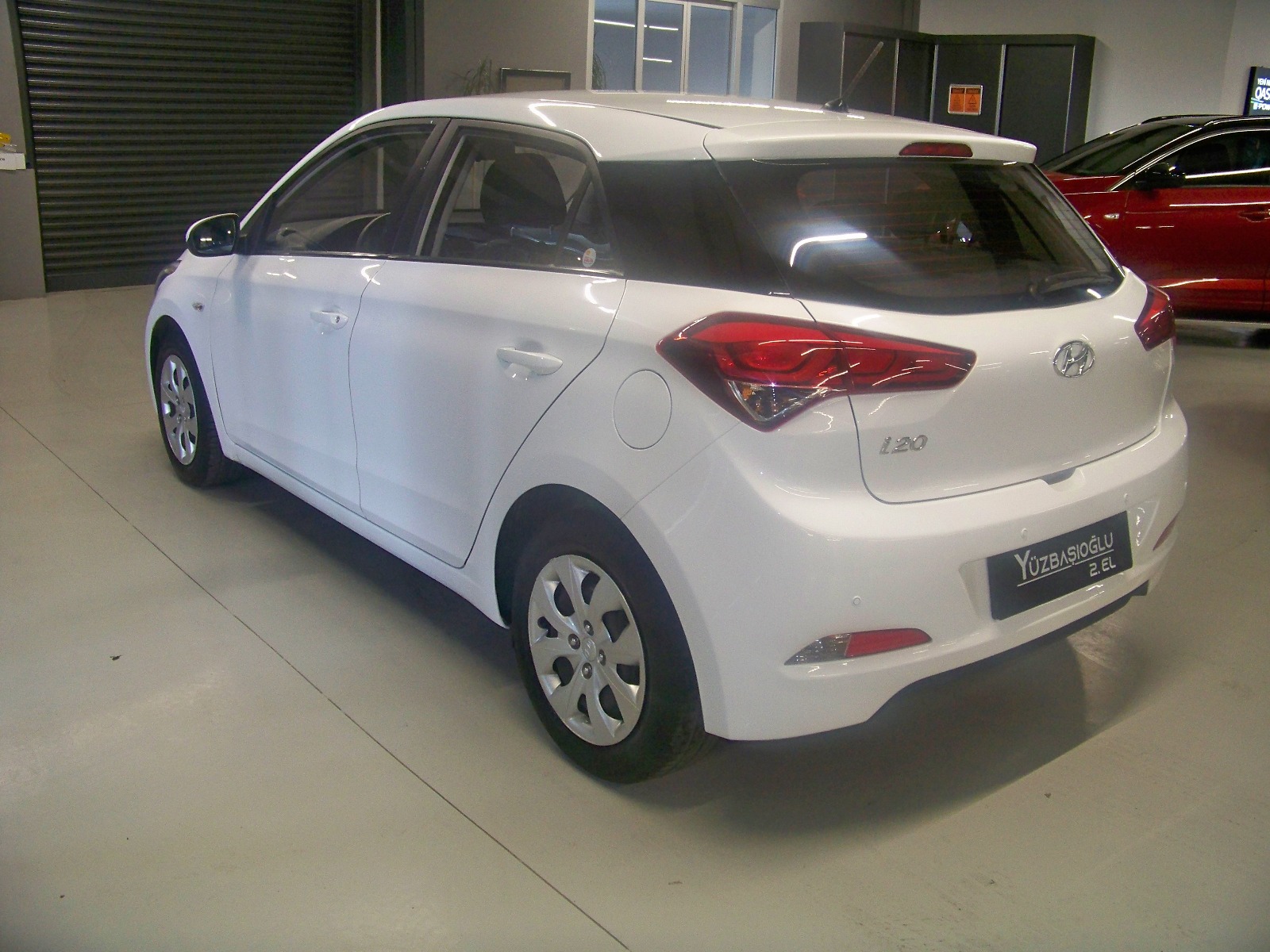 2018 Benzin Otomatik Hyundai i20 Beyaz Yüzbaşıoğlu Otomotiv Mam. San ve Tic A.Ş.