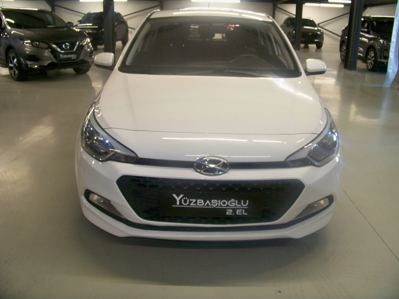 2018 Benzin Otomatik Hyundai i20 Beyaz Yüzbaşıoğlu Otomotiv Mam. San ve Tic A.Ş.