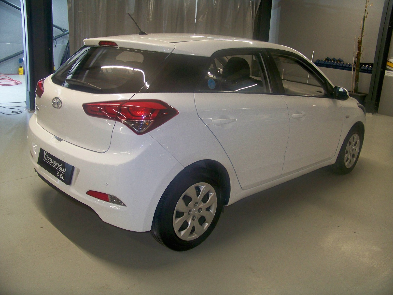 2018 Benzin Otomatik Hyundai i20 Beyaz Yüzbaşıoğlu Otomotiv Mam. San ve Tic A.Ş.