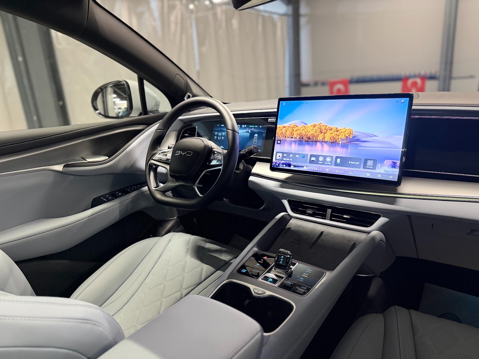 2025 Elektrik Otomatik BYD Seal Gri Yüzbaşıoğlu Otomotiv Mam. San ve Tic A.Ş.