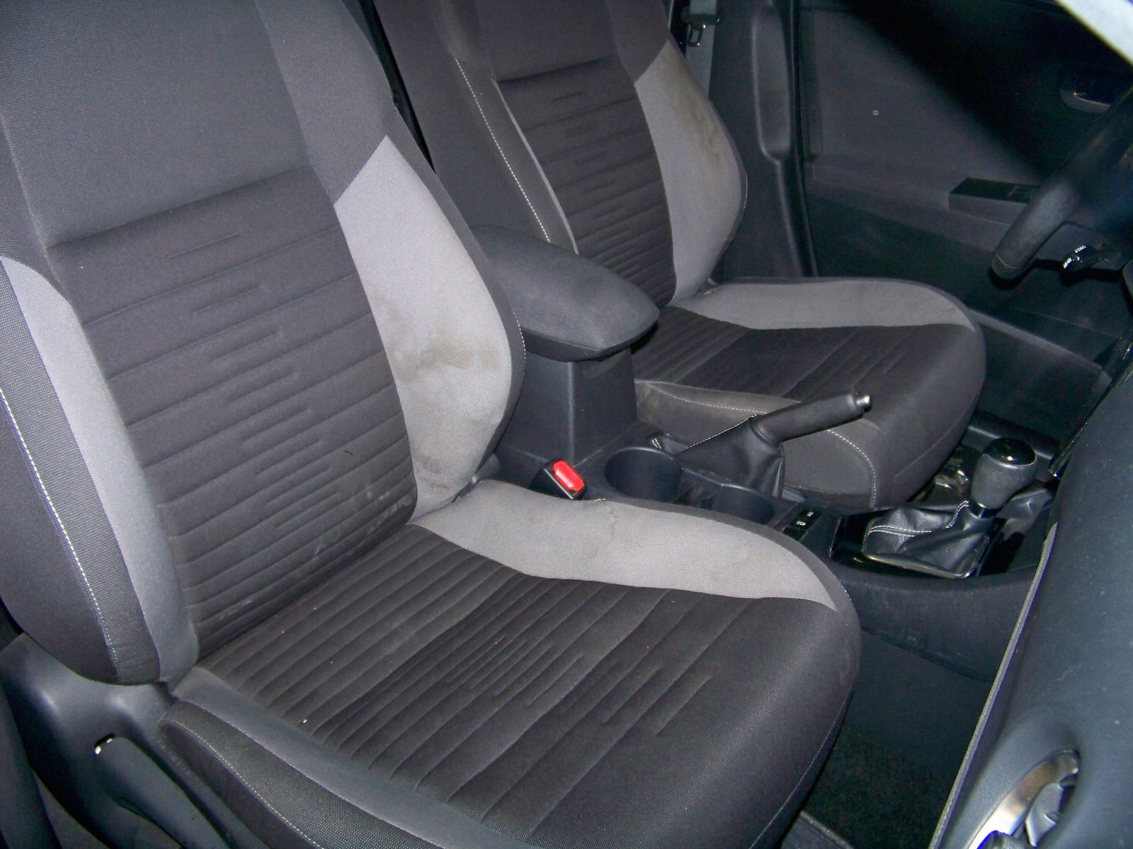 2018 Benzin Otomatik Toyota Auris Gri Yüzbaşıoğlu Otomotiv Mam. San ve Tic A.Ş.