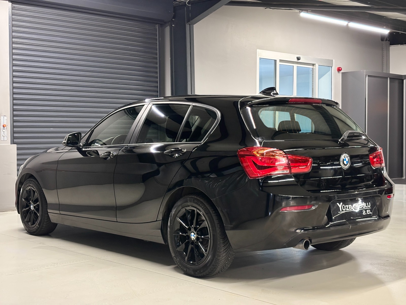 2018 Benzin Otomatik BMW 1 Serisi Siyah Yüzbaşıoğlu Otomotiv Mam. San ve Tic A.Ş.