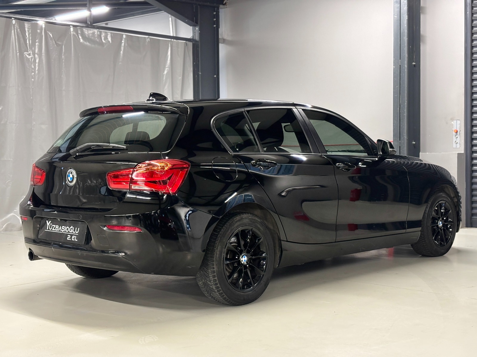 2018 Benzin Otomatik BMW 1 Serisi Siyah Yüzbaşıoğlu Otomotiv Mam. San ve Tic A.Ş.