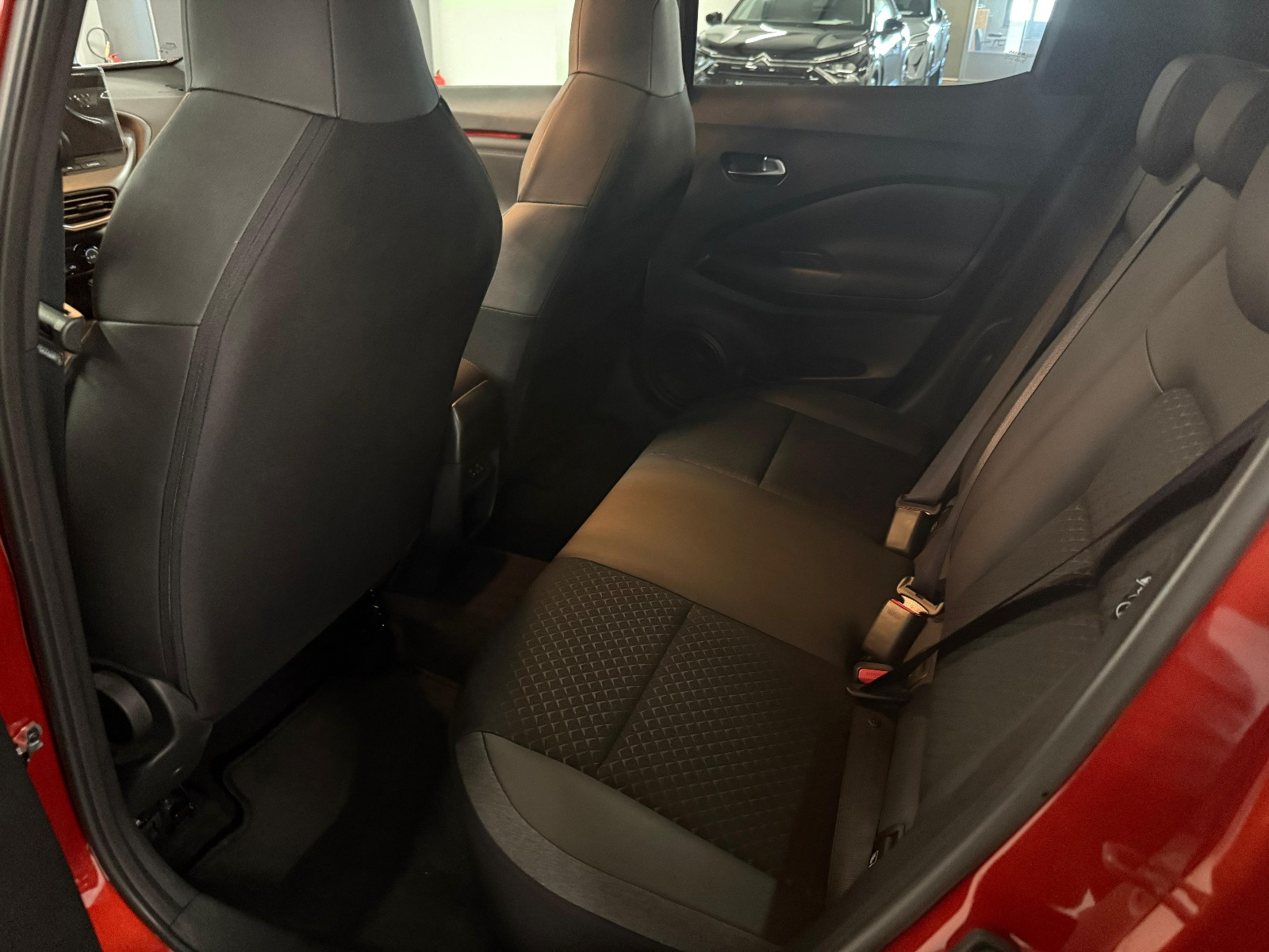 2024 Benzin Otomatik Nissan Juke Kırmızı Yüzbaşıoğlu Otomotiv Mam. San ve Tic A.Ş.