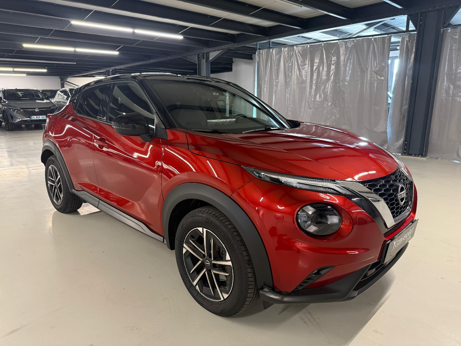 2024 Benzin Otomatik Nissan Juke Kırmızı Yüzbaşıoğlu Otomotiv Mam. San ve Tic A.Ş.